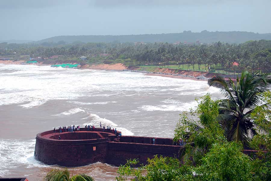 Top Forts in Goa